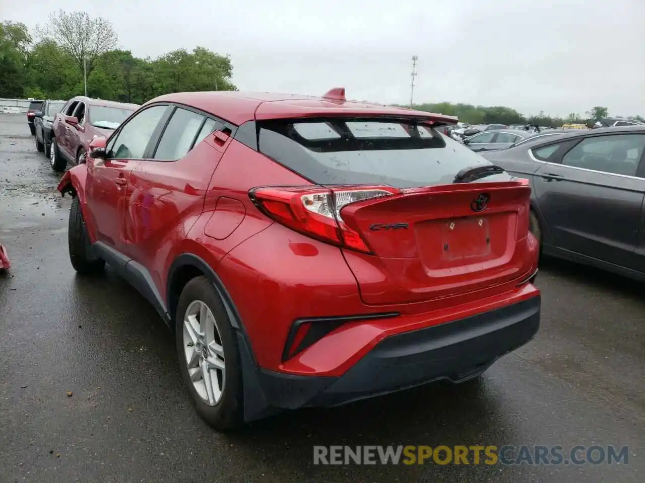 3 Photograph of a damaged car NMTKHMBX1LR112695 TOYOTA C-HR 2020