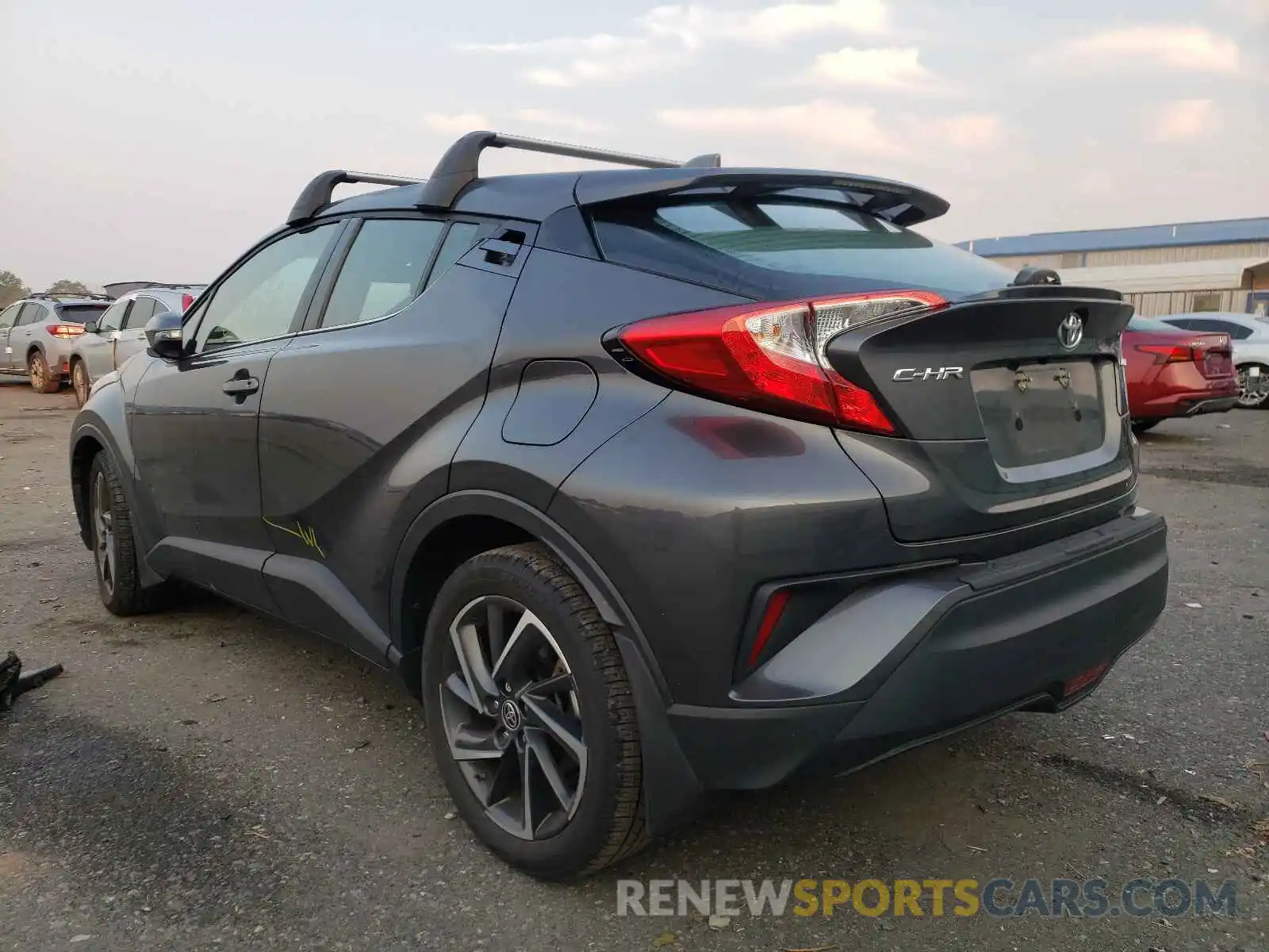 3 Photograph of a damaged car NMTKHMBX1LR113605 TOYOTA C-HR 2020