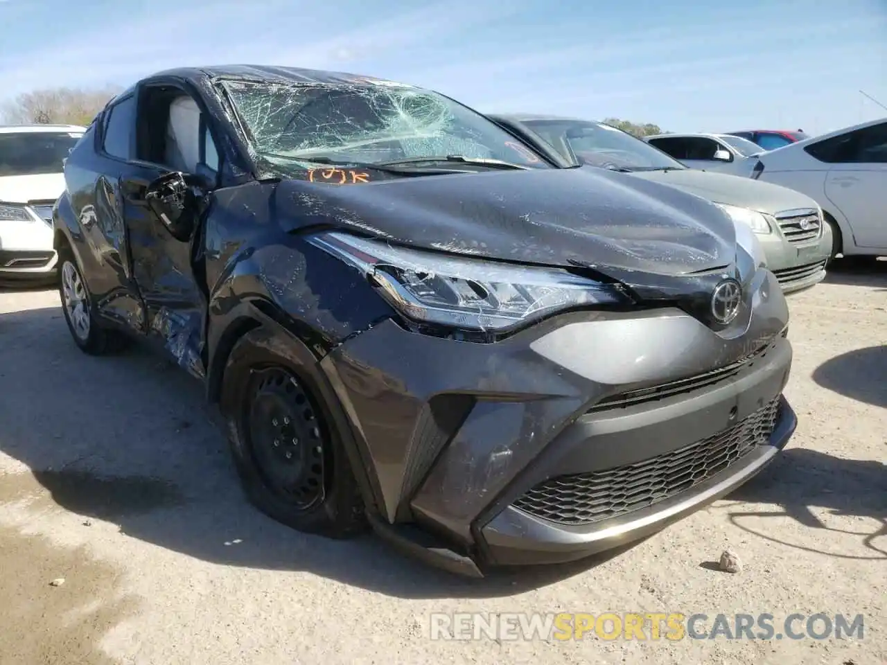 1 Photograph of a damaged car NMTKHMBX1LR113894 TOYOTA C-HR 2020