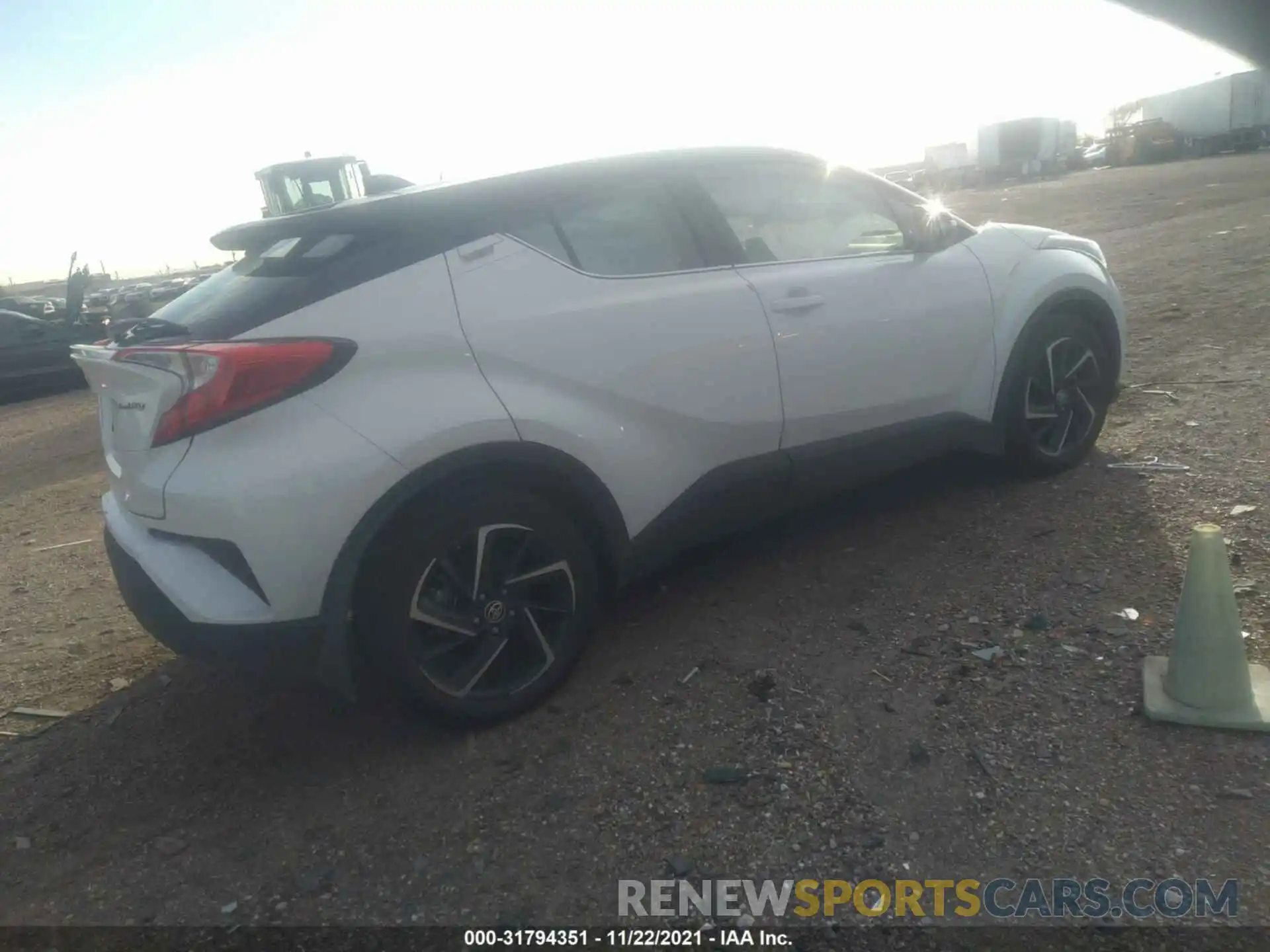 4 Photograph of a damaged car NMTKHMBX1LR116522 TOYOTA C-HR 2020