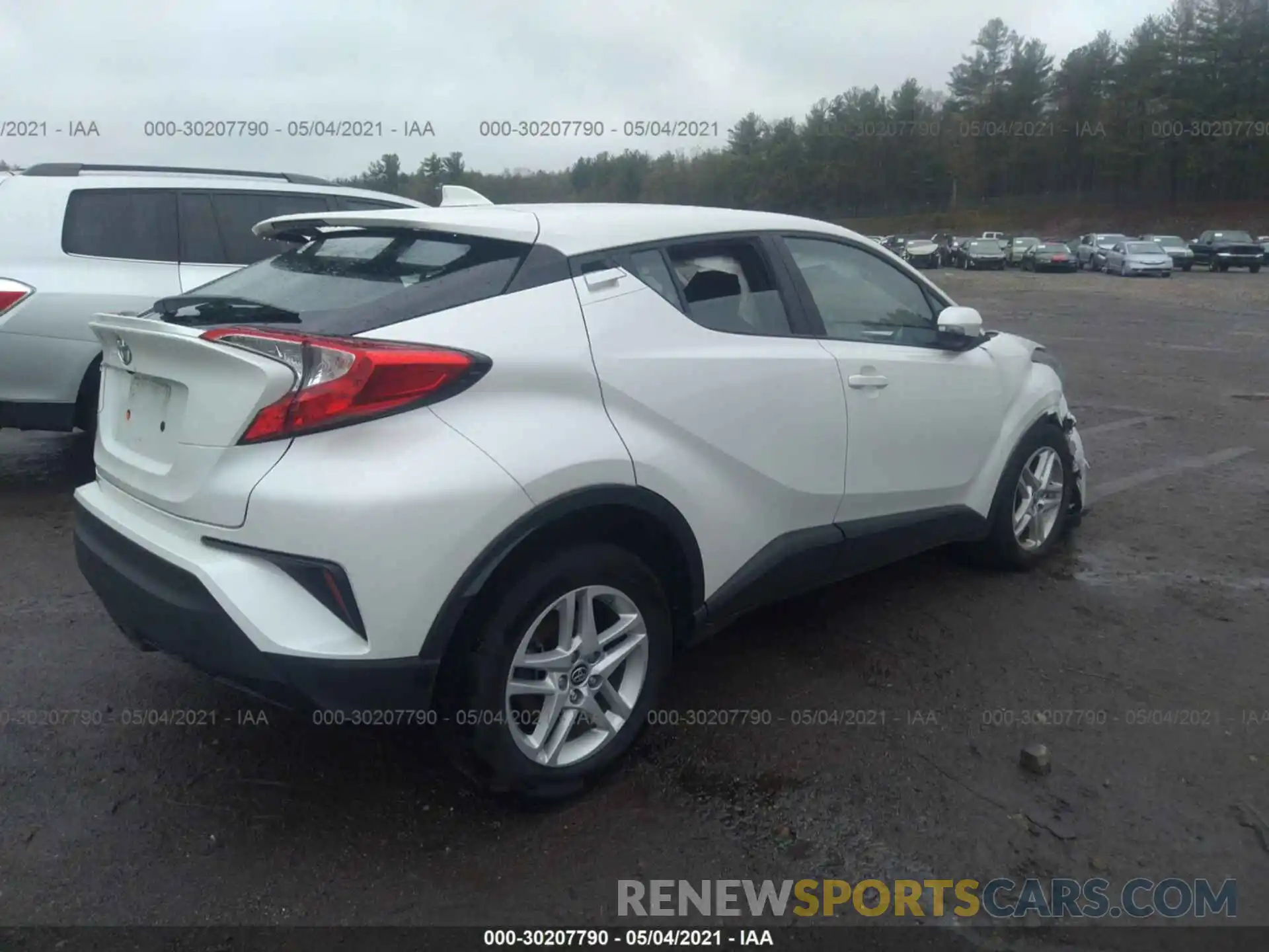 4 Photograph of a damaged car NMTKHMBX1LR117802 TOYOTA C-HR 2020