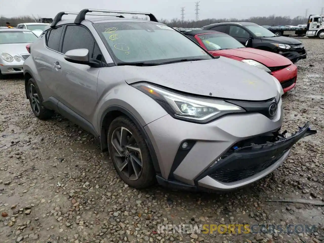 1 Photograph of a damaged car NMTKHMBX1LR117864 TOYOTA C-HR 2020