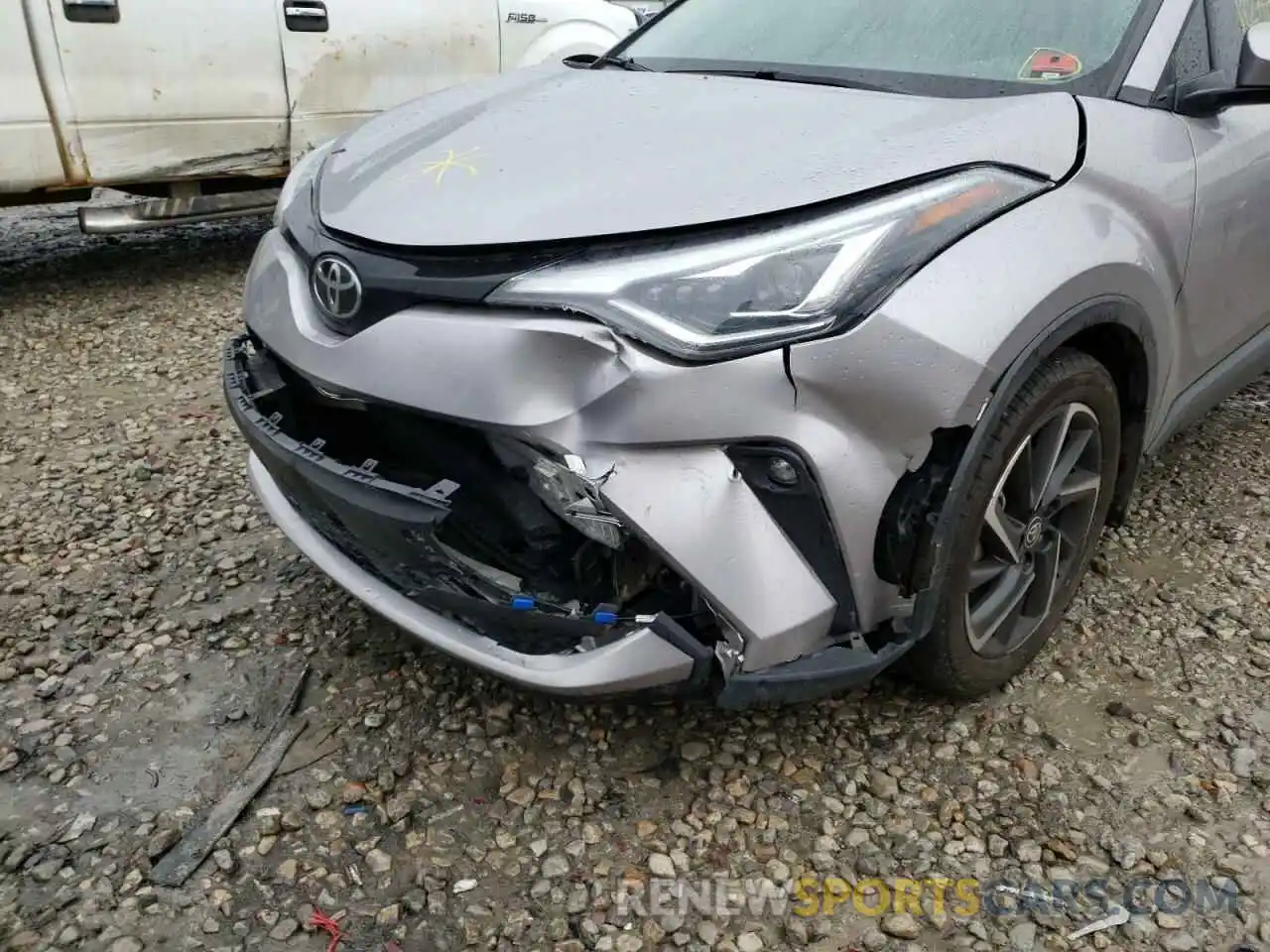 9 Фотография поврежденного автомобиля NMTKHMBX1LR117864 TOYOTA C-HR 2020