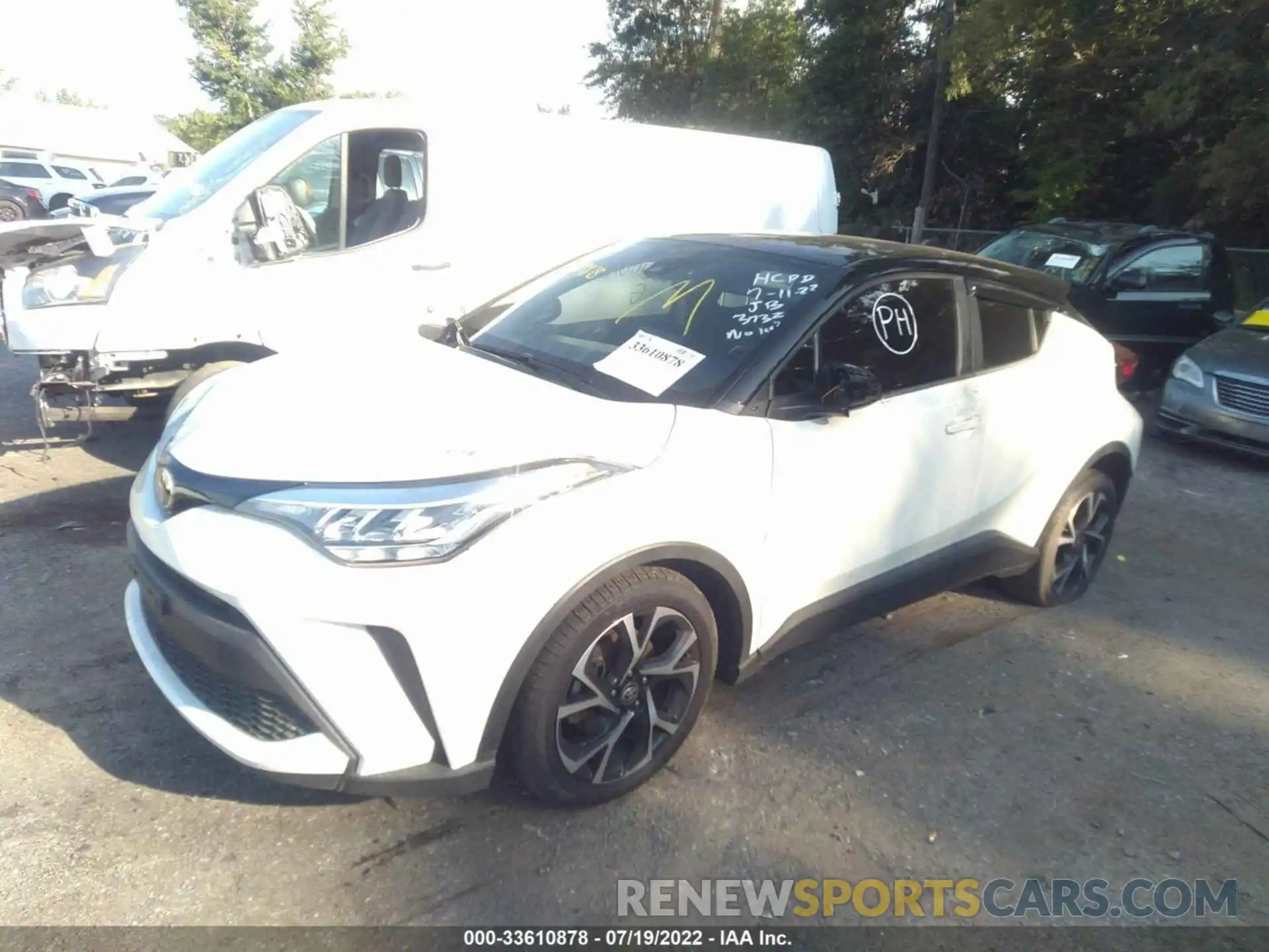 2 Фотография поврежденного автомобиля NMTKHMBX2LR103732 TOYOTA C-HR 2020