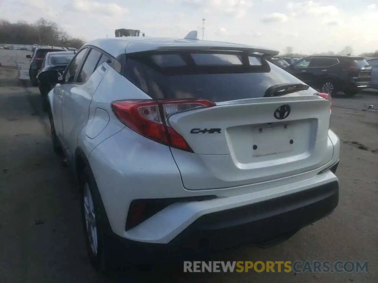 3 Photograph of a damaged car NMTKHMBX2LR105271 TOYOTA C-HR 2020