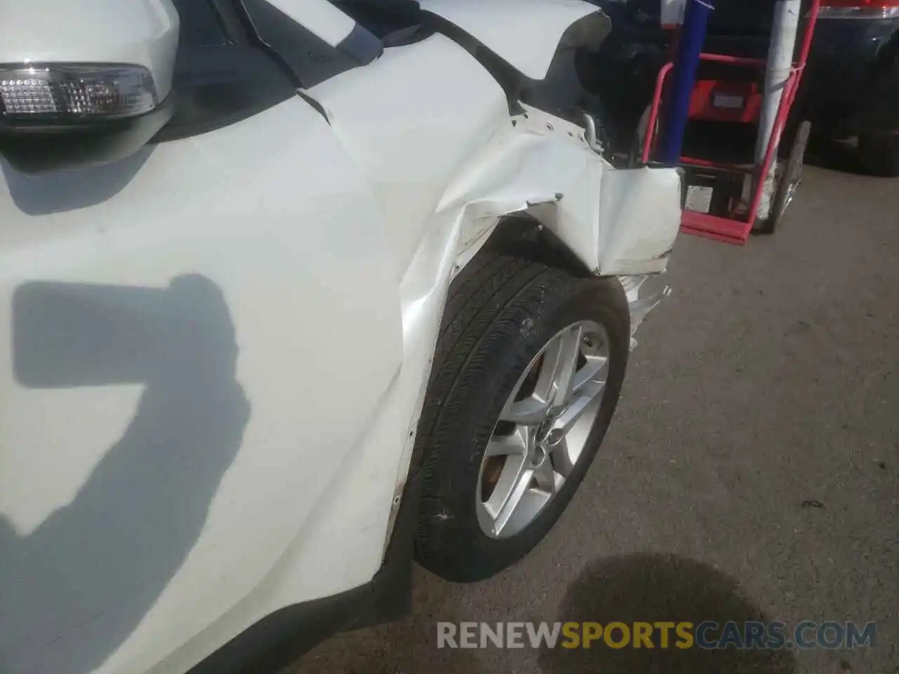 9 Photograph of a damaged car NMTKHMBX2LR105271 TOYOTA C-HR 2020