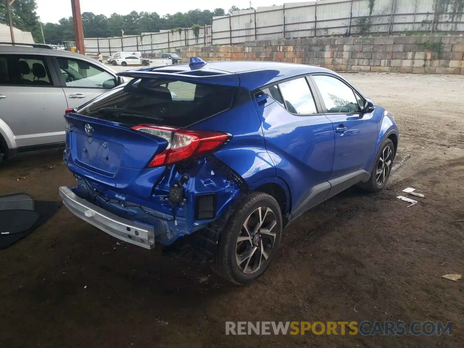 4 Photograph of a damaged car NMTKHMBX2LR108154 TOYOTA C-HR 2020