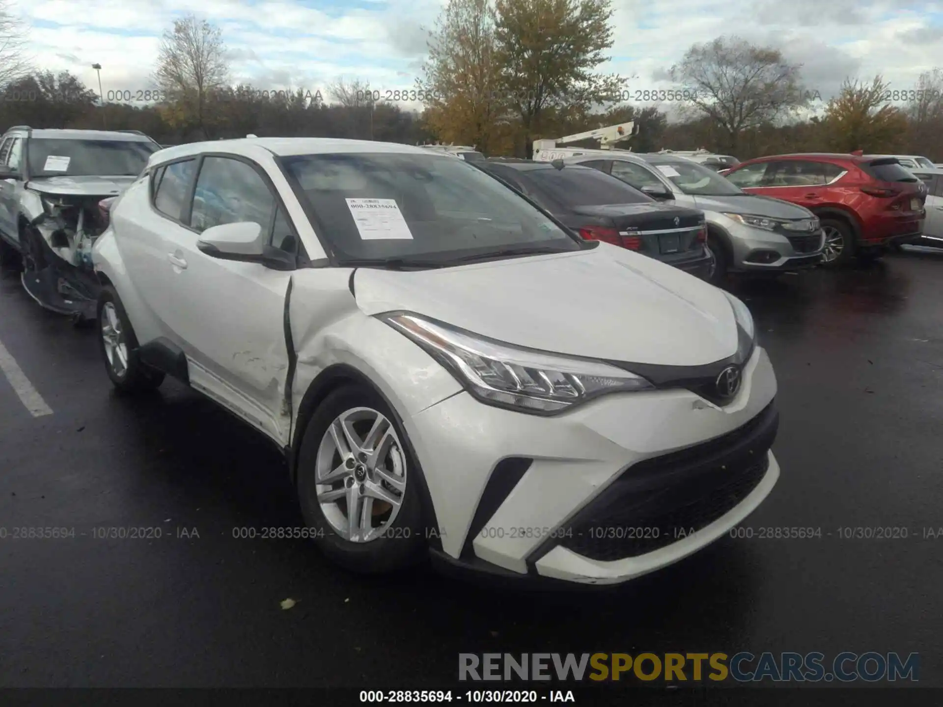 1 Photograph of a damaged car NMTKHMBX2LR109658 TOYOTA C-HR 2020