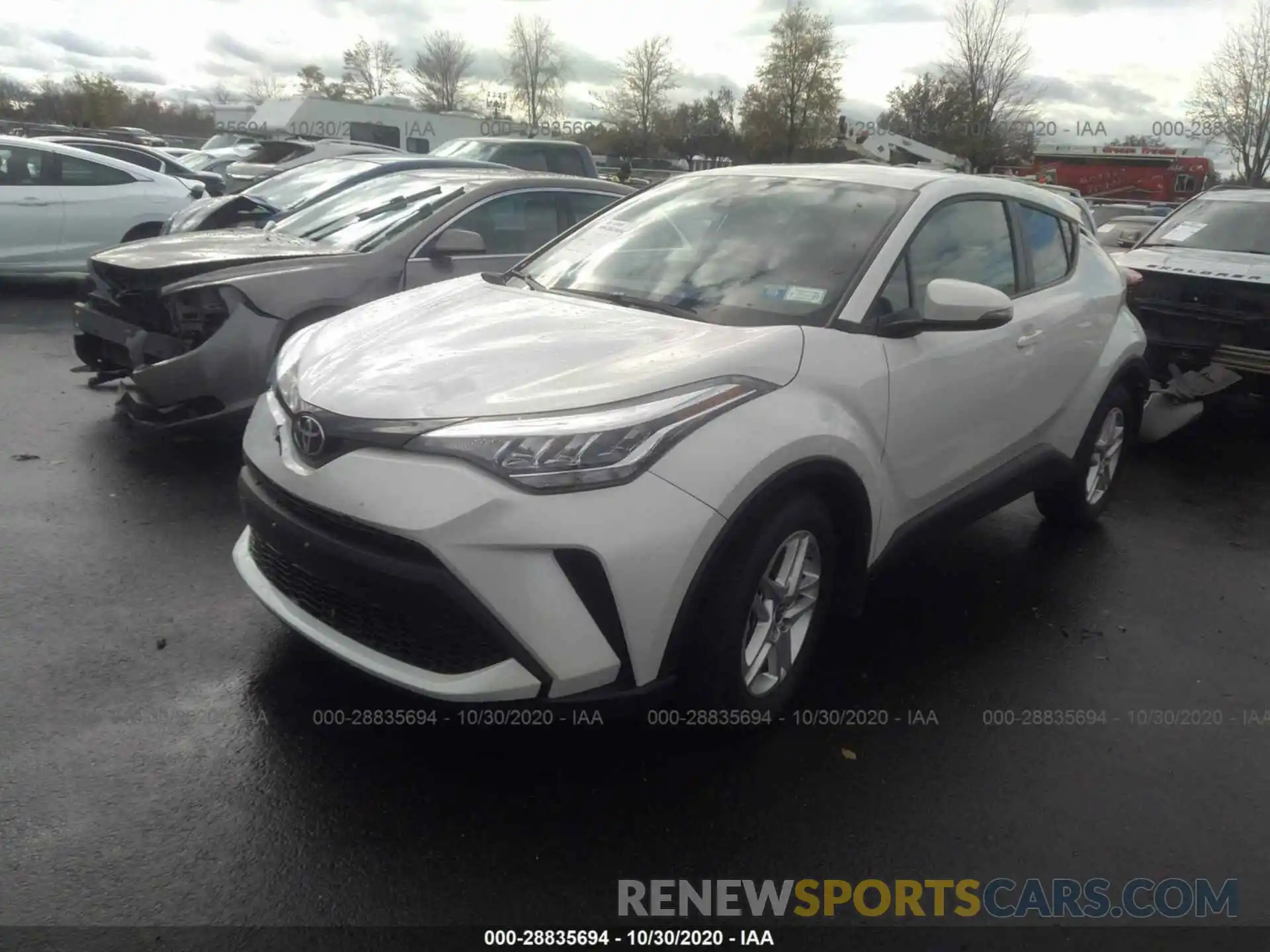 2 Photograph of a damaged car NMTKHMBX2LR109658 TOYOTA C-HR 2020