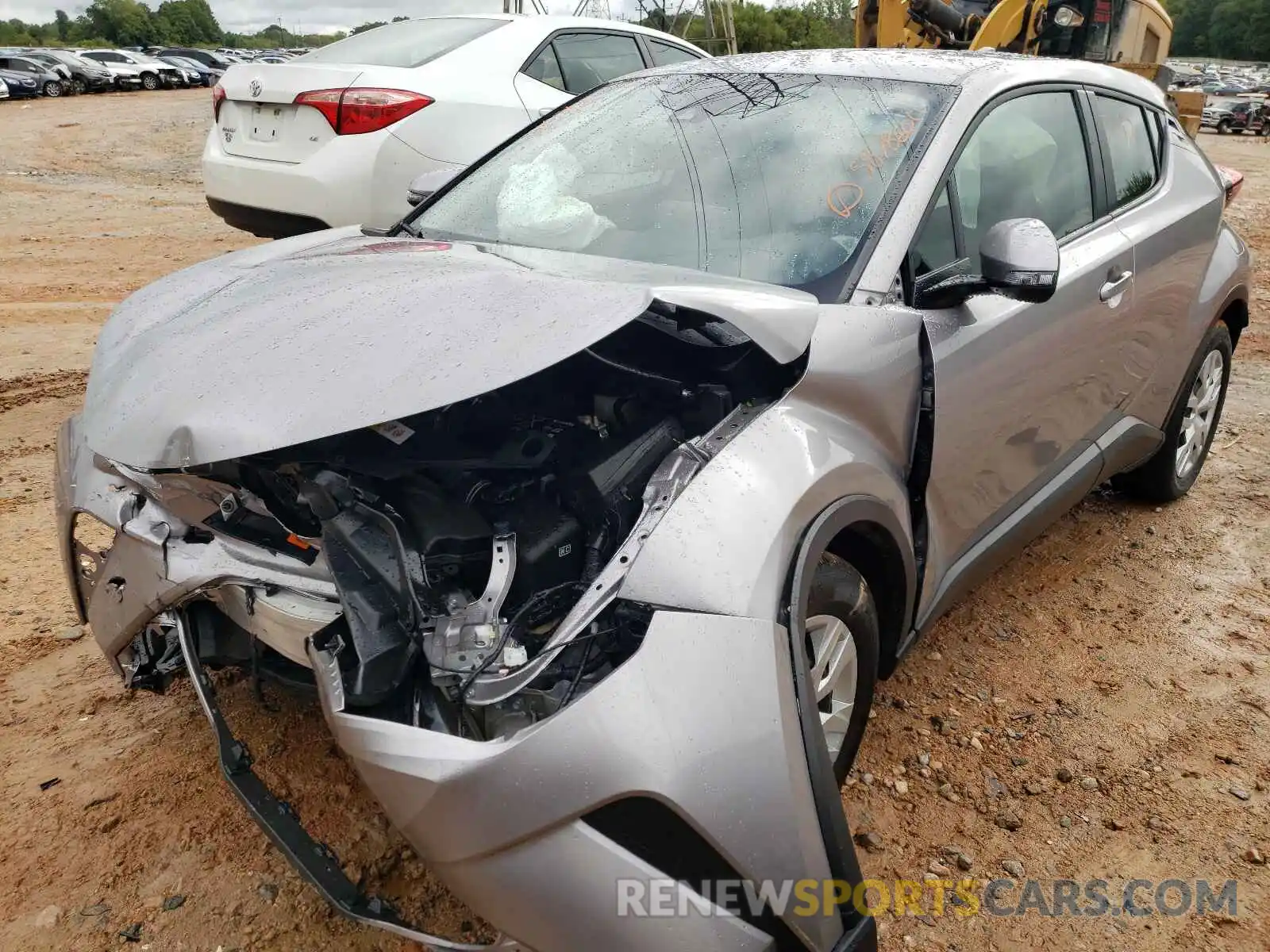 2 Photograph of a damaged car NMTKHMBX2LR110566 TOYOTA C-HR 2020