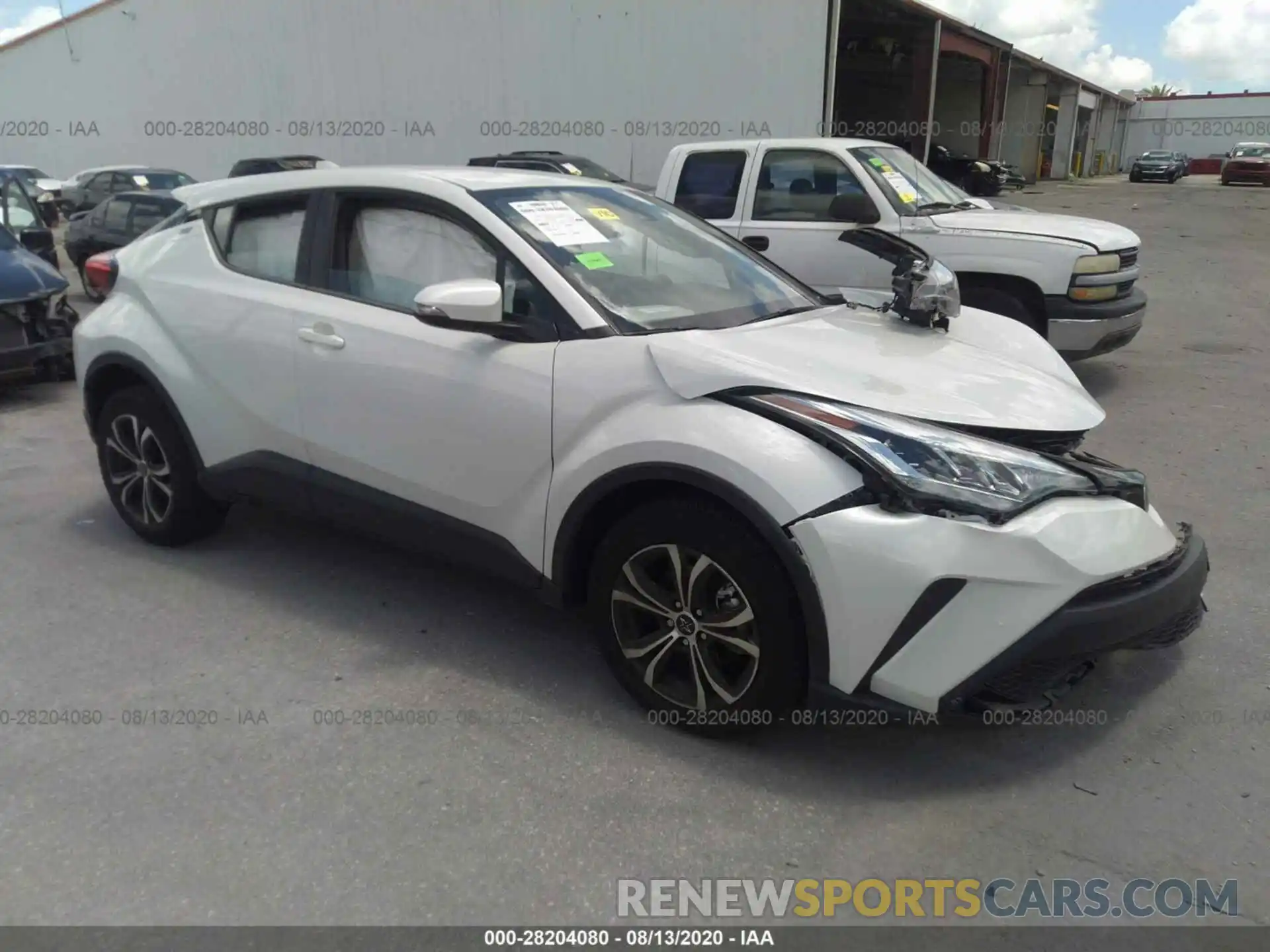 1 Фотография поврежденного автомобиля NMTKHMBX2LR111572 TOYOTA C-HR 2020