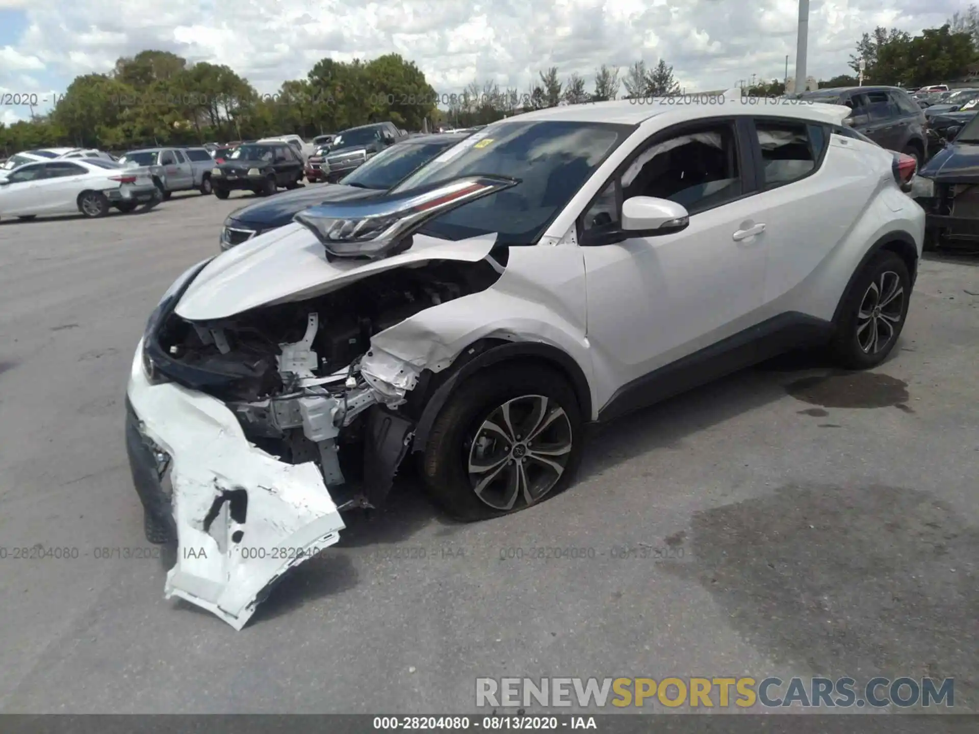 2 Фотография поврежденного автомобиля NMTKHMBX2LR111572 TOYOTA C-HR 2020