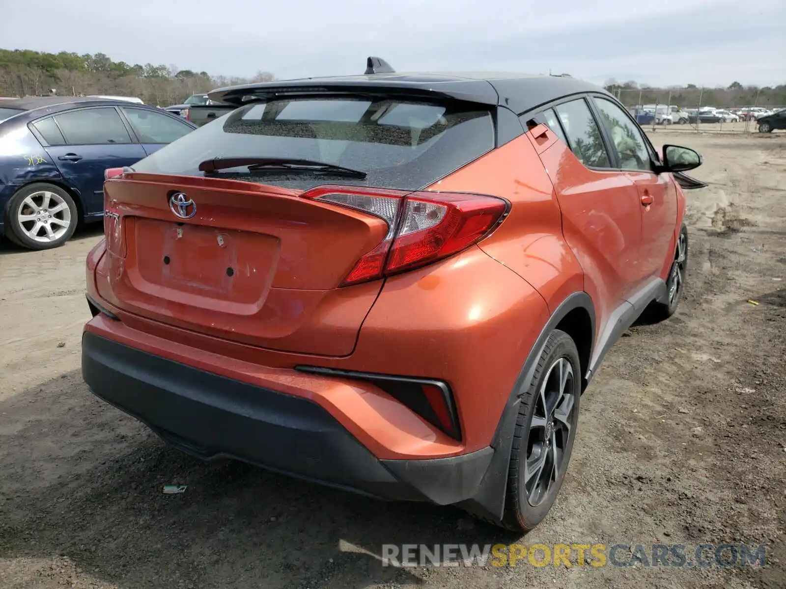 4 Photograph of a damaged car NMTKHMBX2LR112219 TOYOTA C-HR 2020