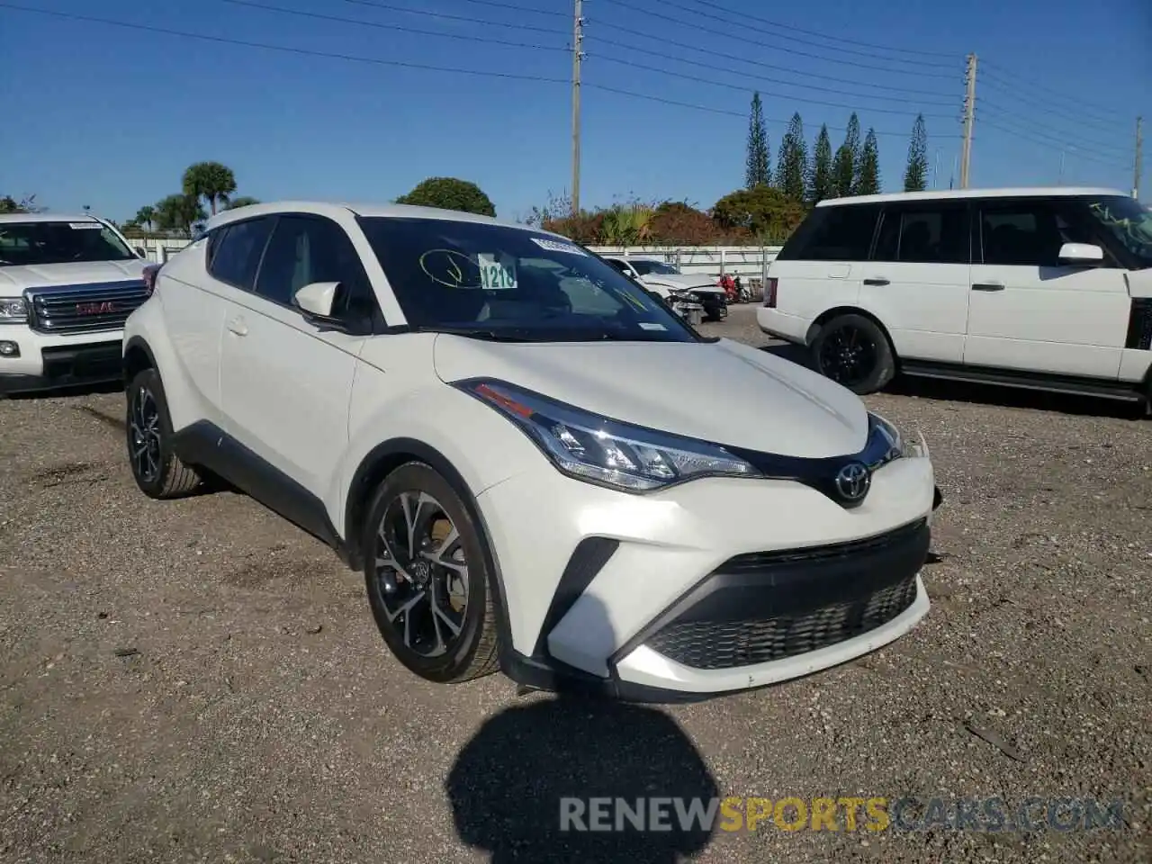 1 Photograph of a damaged car NMTKHMBX2LR112477 TOYOTA C-HR 2020