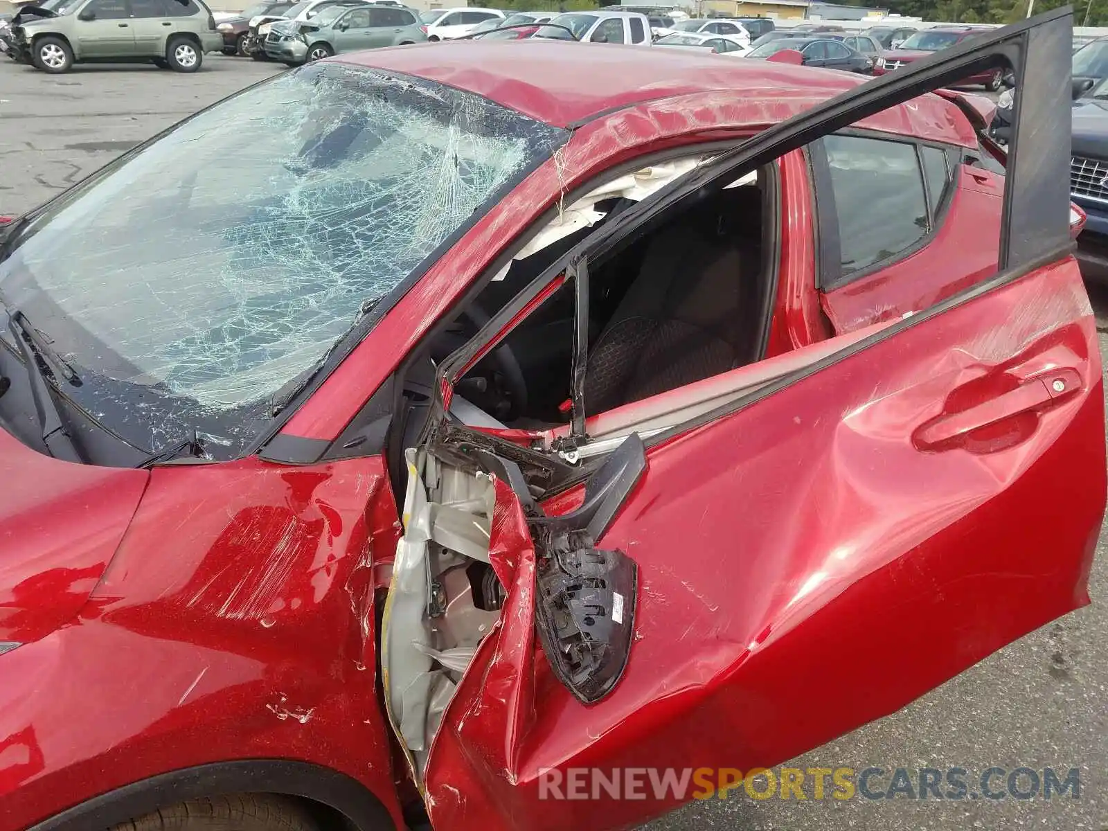 9 Photograph of a damaged car NMTKHMBX2LR112754 TOYOTA C-HR 2020