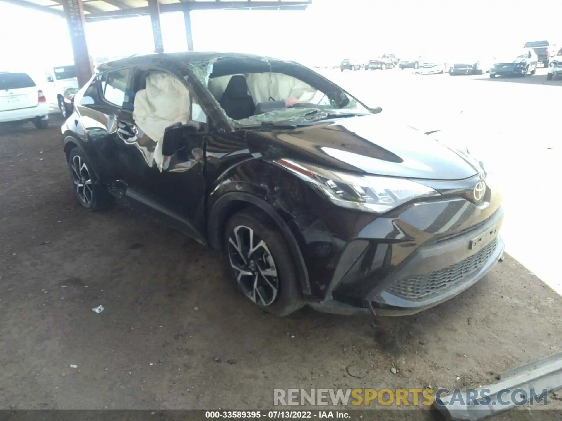 1 Photograph of a damaged car NMTKHMBX2LR115086 TOYOTA C-HR 2020