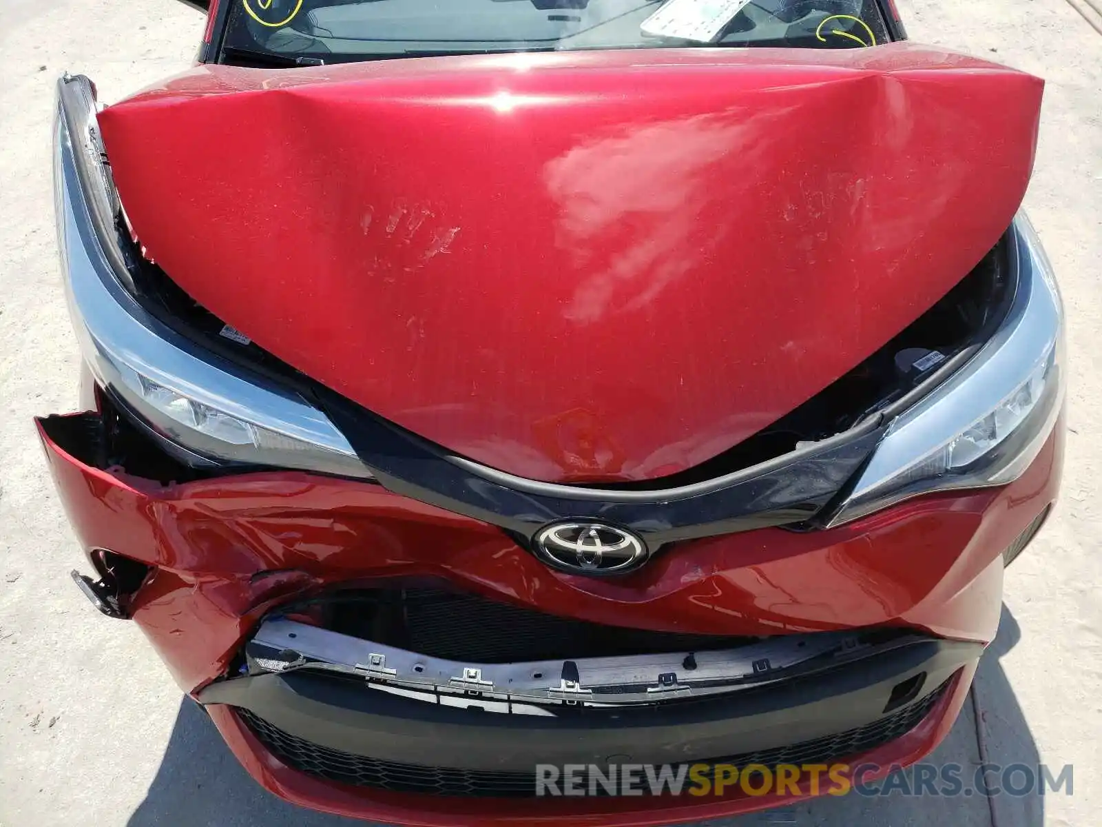 7 Photograph of a damaged car NMTKHMBX2LR117453 TOYOTA C-HR 2020