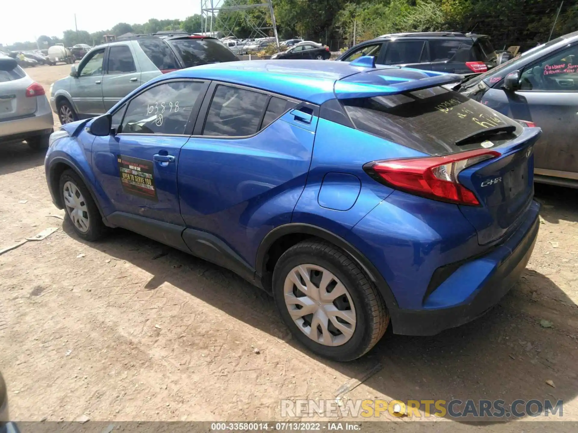 3 Фотография поврежденного автомобиля NMTKHMBX3LR103898 TOYOTA C-HR 2020