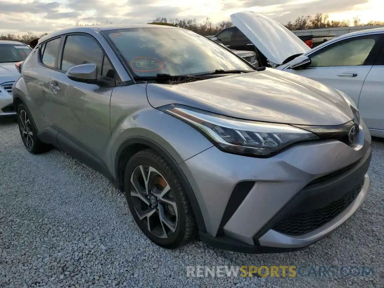 1 Photograph of a damaged car NMTKHMBX3LR104906 TOYOTA C-HR 2020