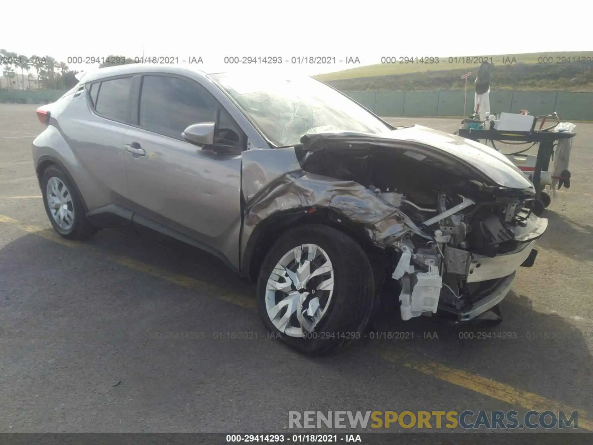 1 Photograph of a damaged car NMTKHMBX3LR110110 TOYOTA C-HR 2020