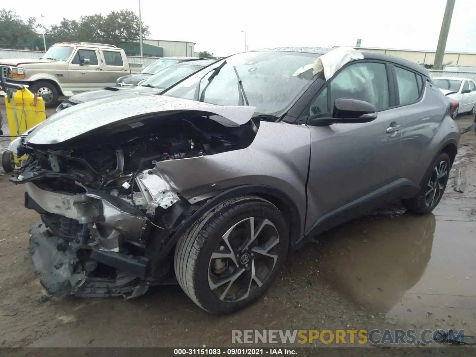 2 Photograph of a damaged car NMTKHMBX3LR111595 TOYOTA C-HR 2020