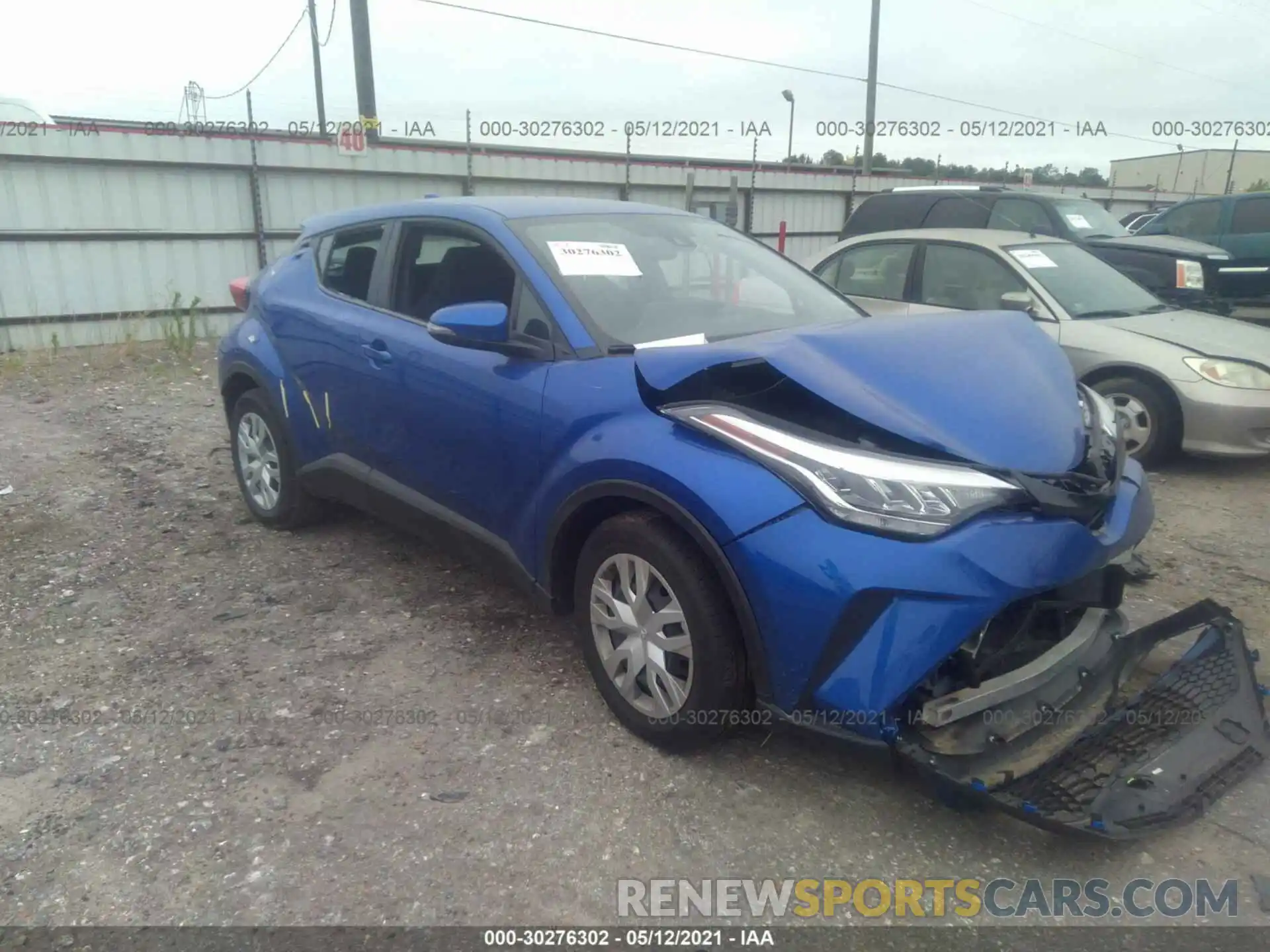 1 Photograph of a damaged car NMTKHMBX3LR116859 TOYOTA C-HR 2020