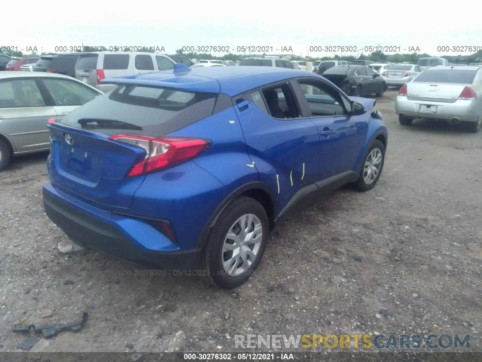 4 Photograph of a damaged car NMTKHMBX3LR116859 TOYOTA C-HR 2020