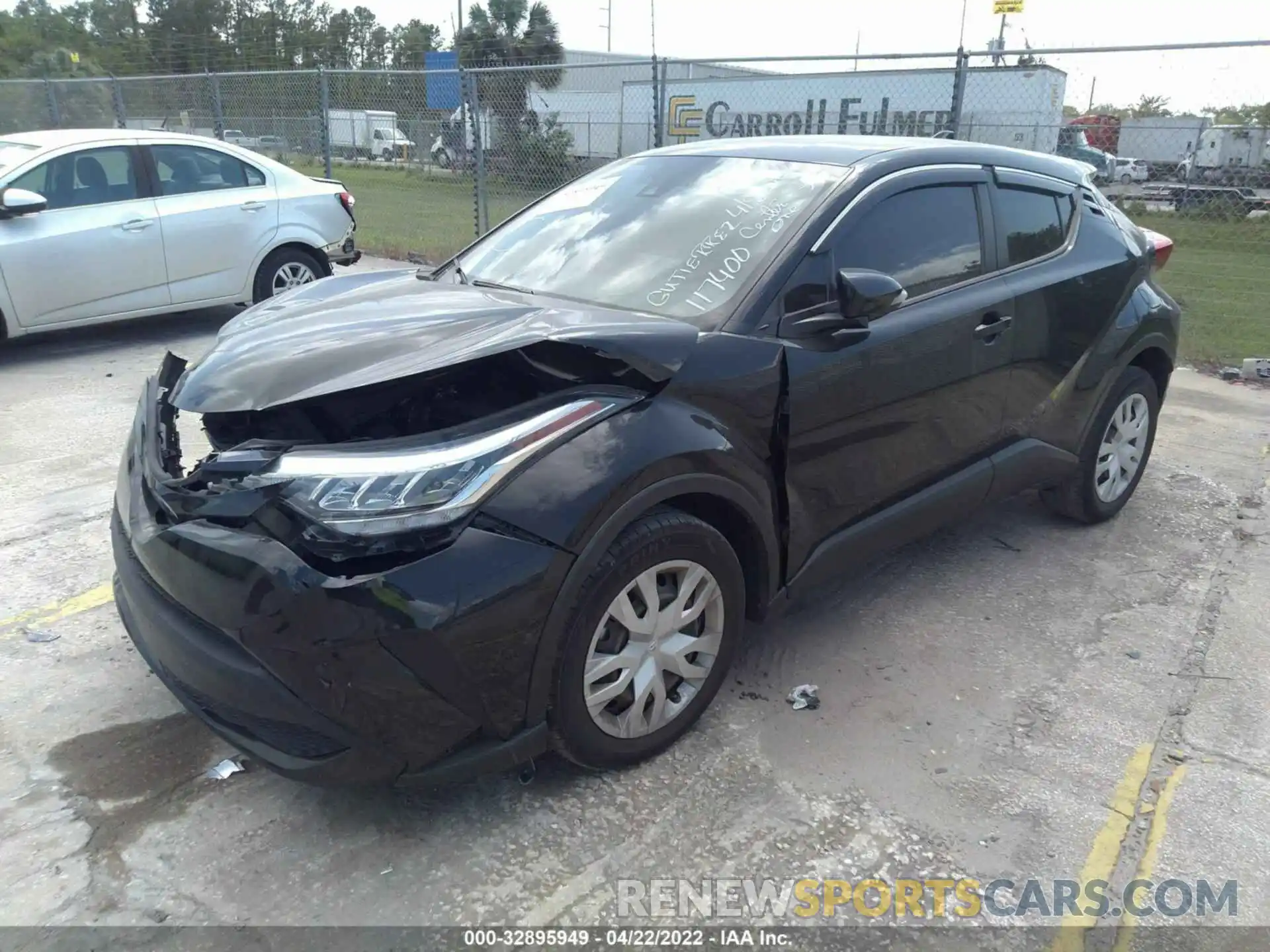 2 Фотография поврежденного автомобиля NMTKHMBX3LR117400 TOYOTA C-HR 2020