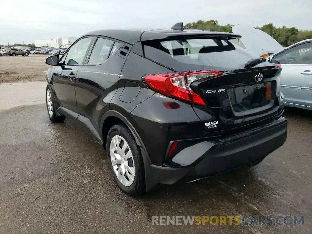 3 Photograph of a damaged car NMTKHMBX3LR117414 TOYOTA C-HR 2020