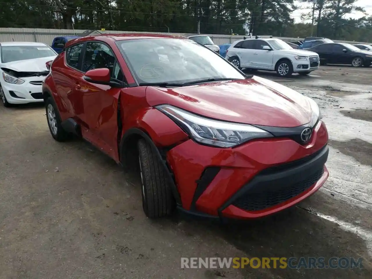 1 Photograph of a damaged car NMTKHMBX4LR102453 TOYOTA C-HR 2020