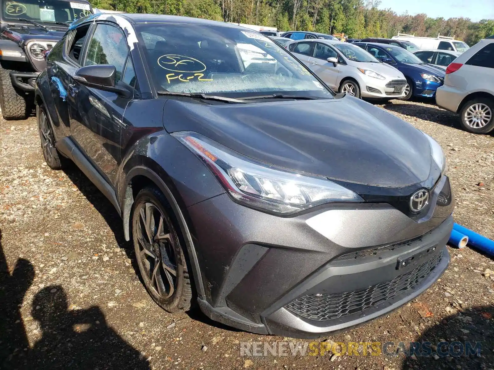 1 Photograph of a damaged car NMTKHMBX4LR103294 TOYOTA C-HR 2020