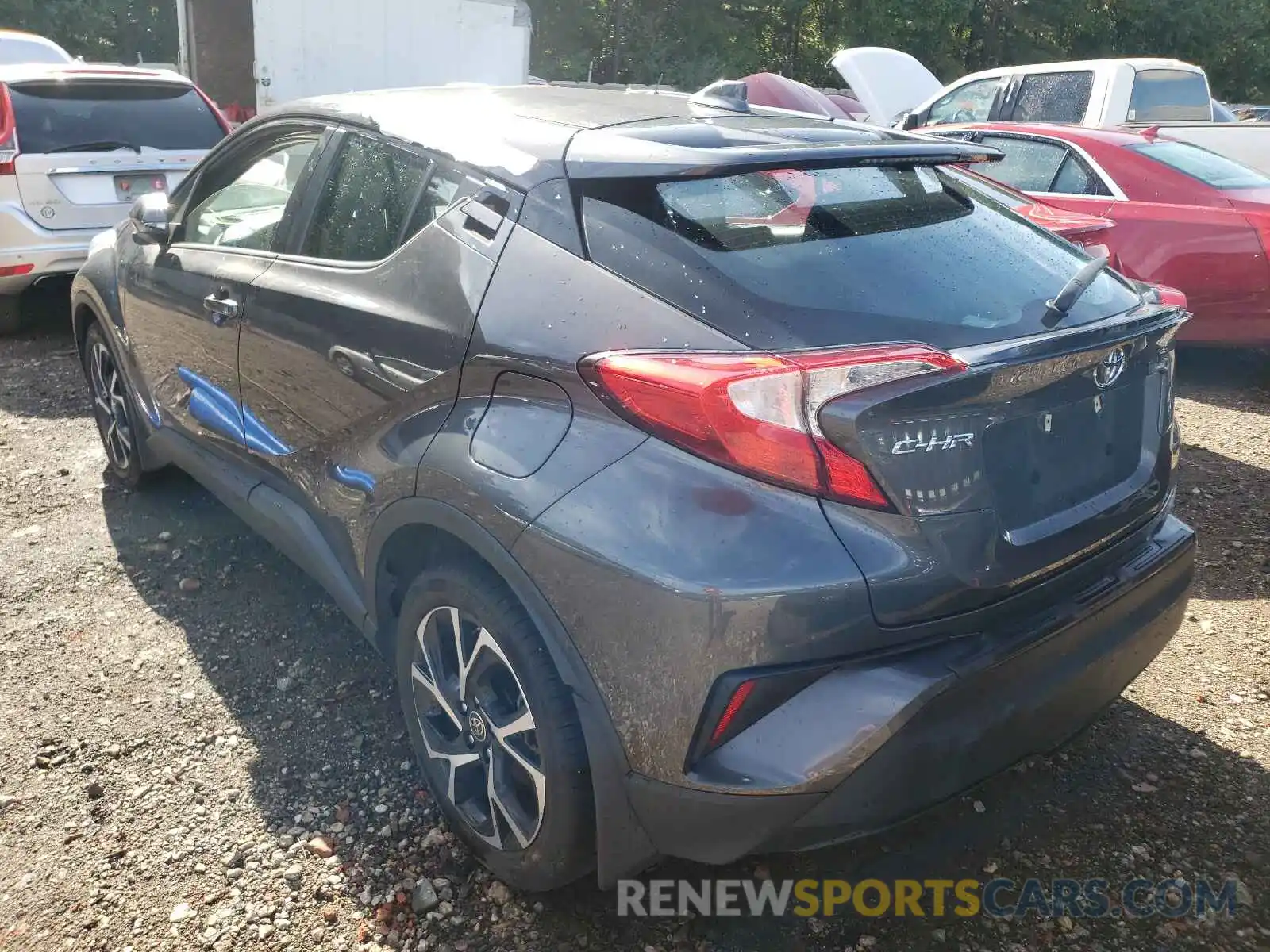 3 Photograph of a damaged car NMTKHMBX4LR103294 TOYOTA C-HR 2020