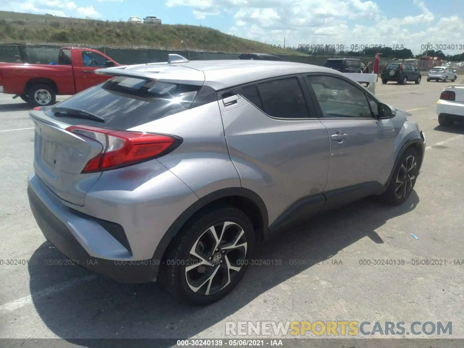 4 Photograph of a damaged car NMTKHMBX4LR104168 TOYOTA C-HR 2020