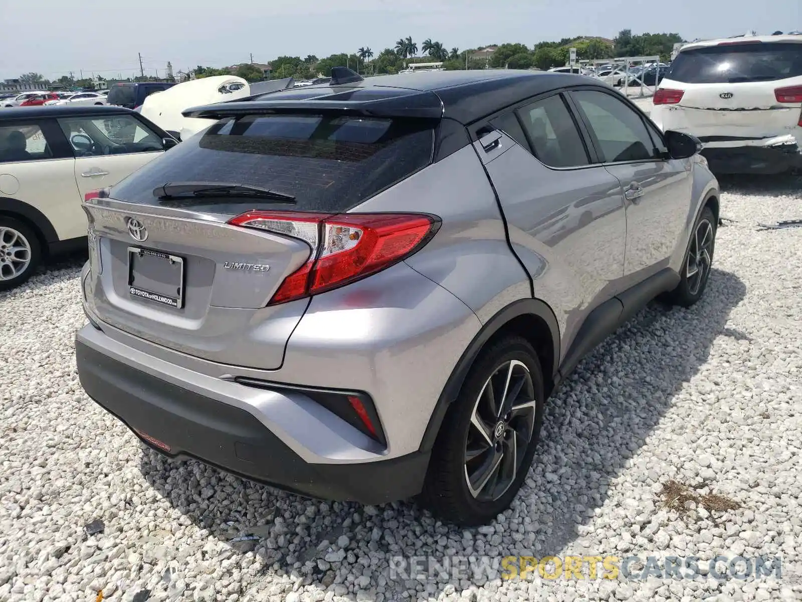 4 Photograph of a damaged car NMTKHMBX4LR105370 TOYOTA C-HR 2020