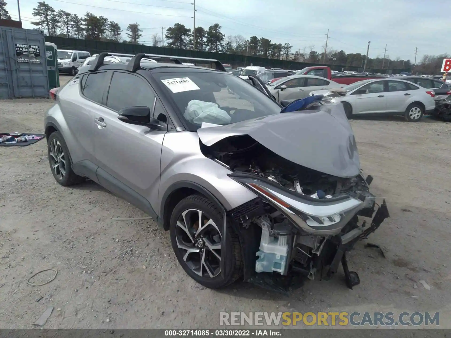 1 Photograph of a damaged car NMTKHMBX4LR107295 TOYOTA C-HR 2020