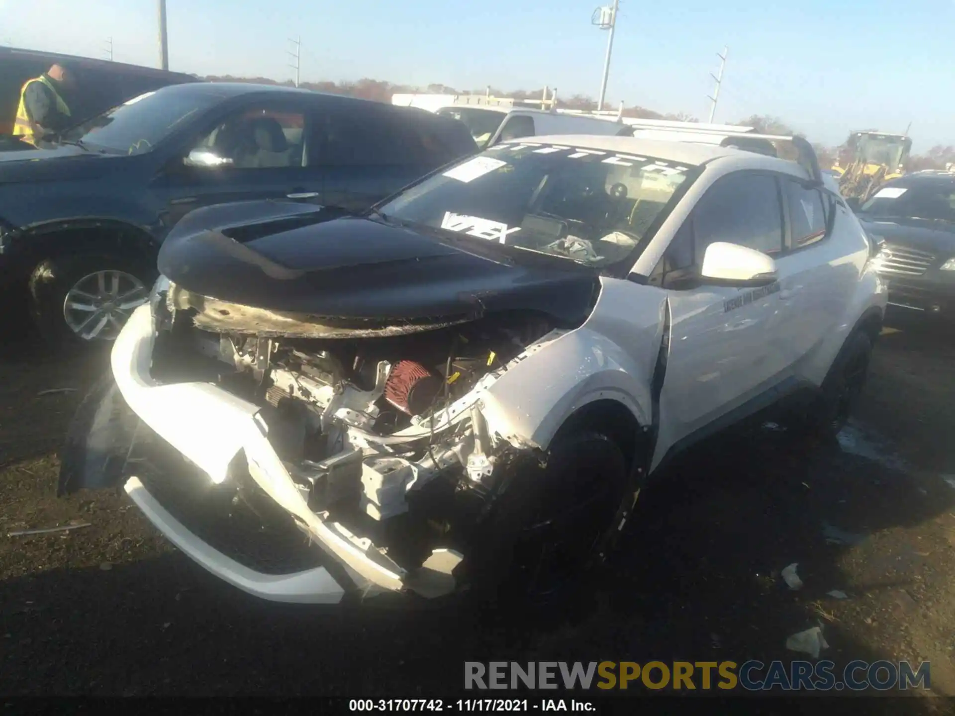 2 Photograph of a damaged car NMTKHMBX4LR107376 TOYOTA C-HR 2020