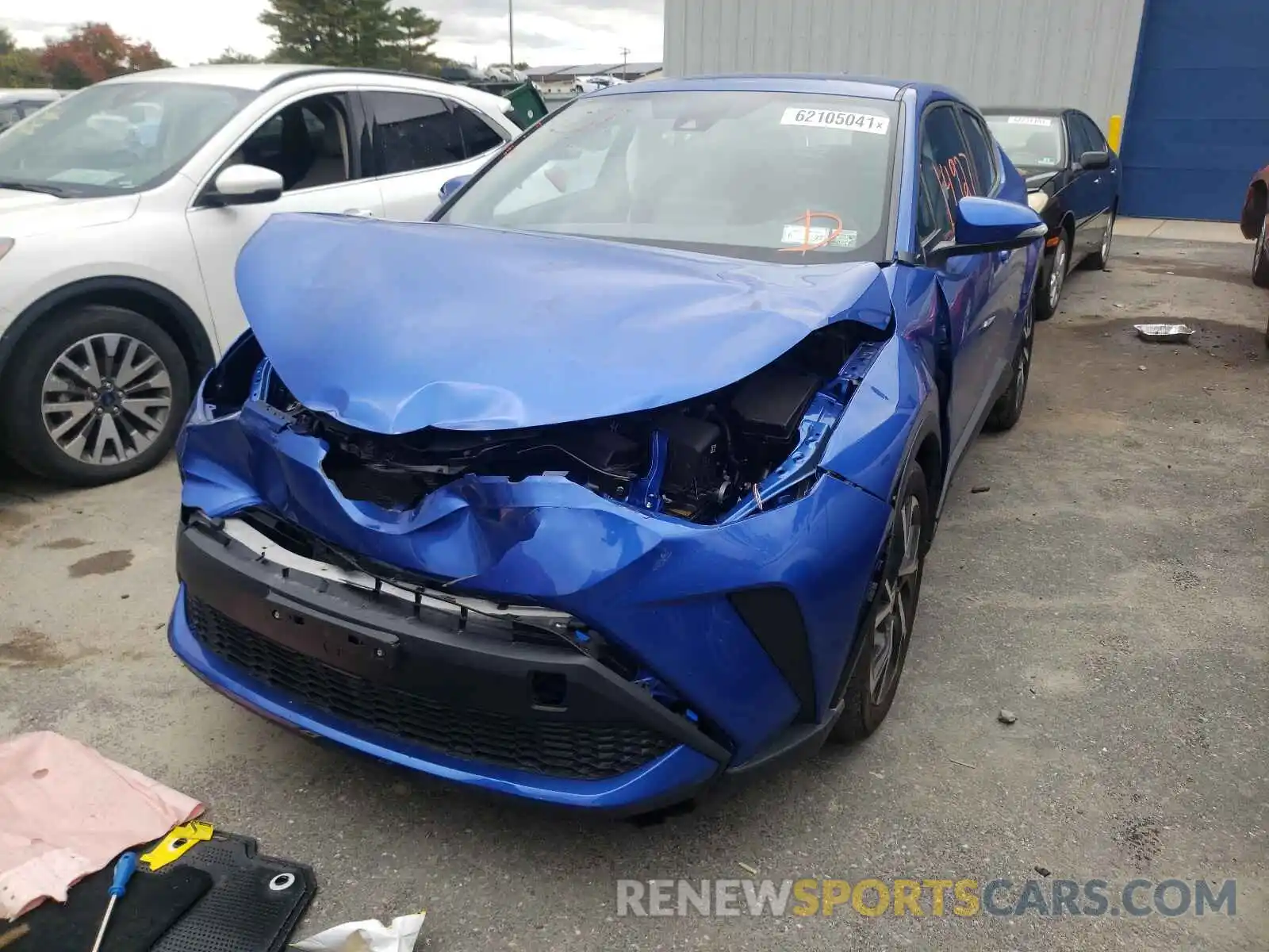 2 Photograph of a damaged car NMTKHMBX4LR108169 TOYOTA C-HR 2020