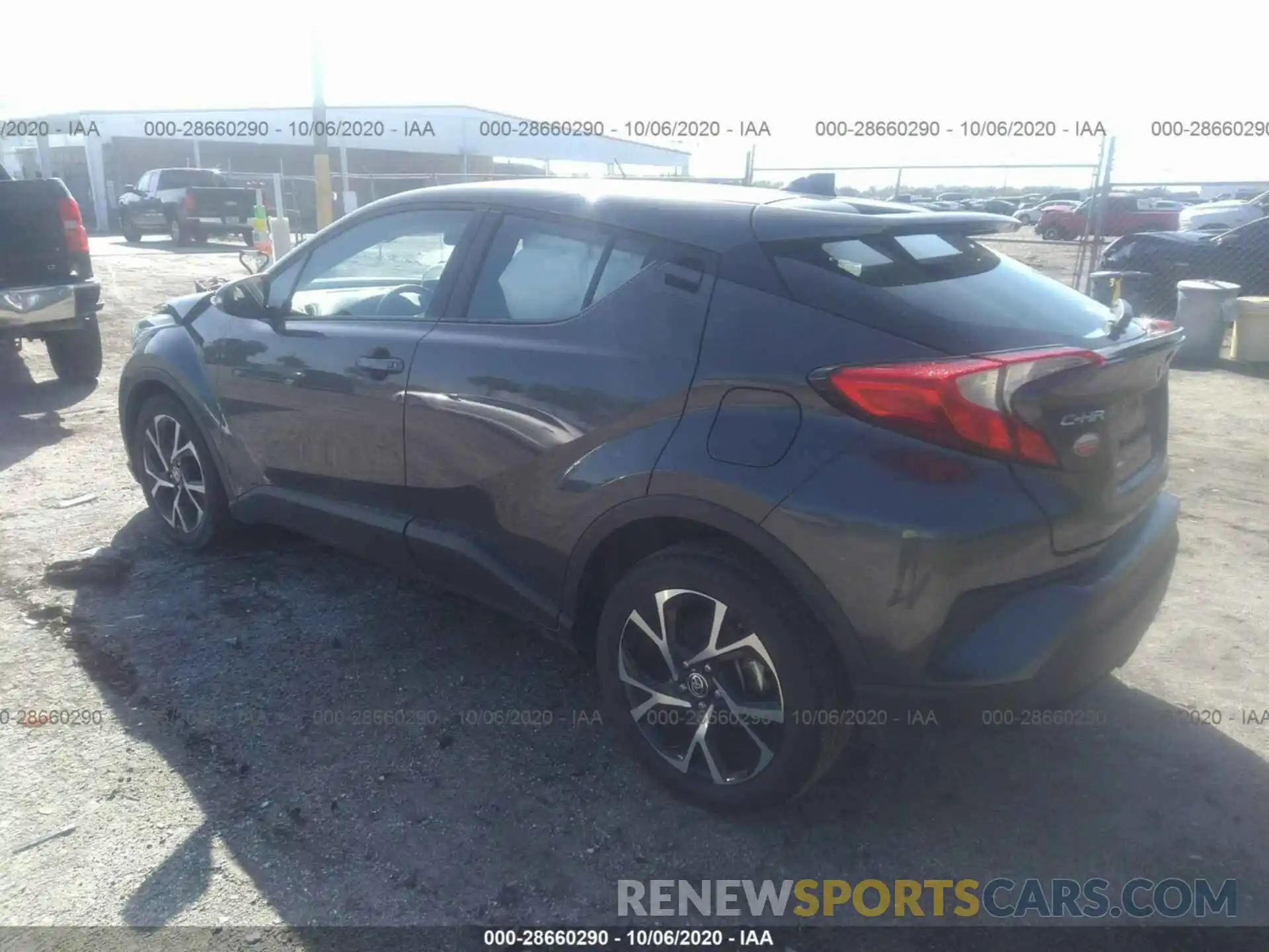 3 Photograph of a damaged car NMTKHMBX4LR108835 TOYOTA C-HR 2020