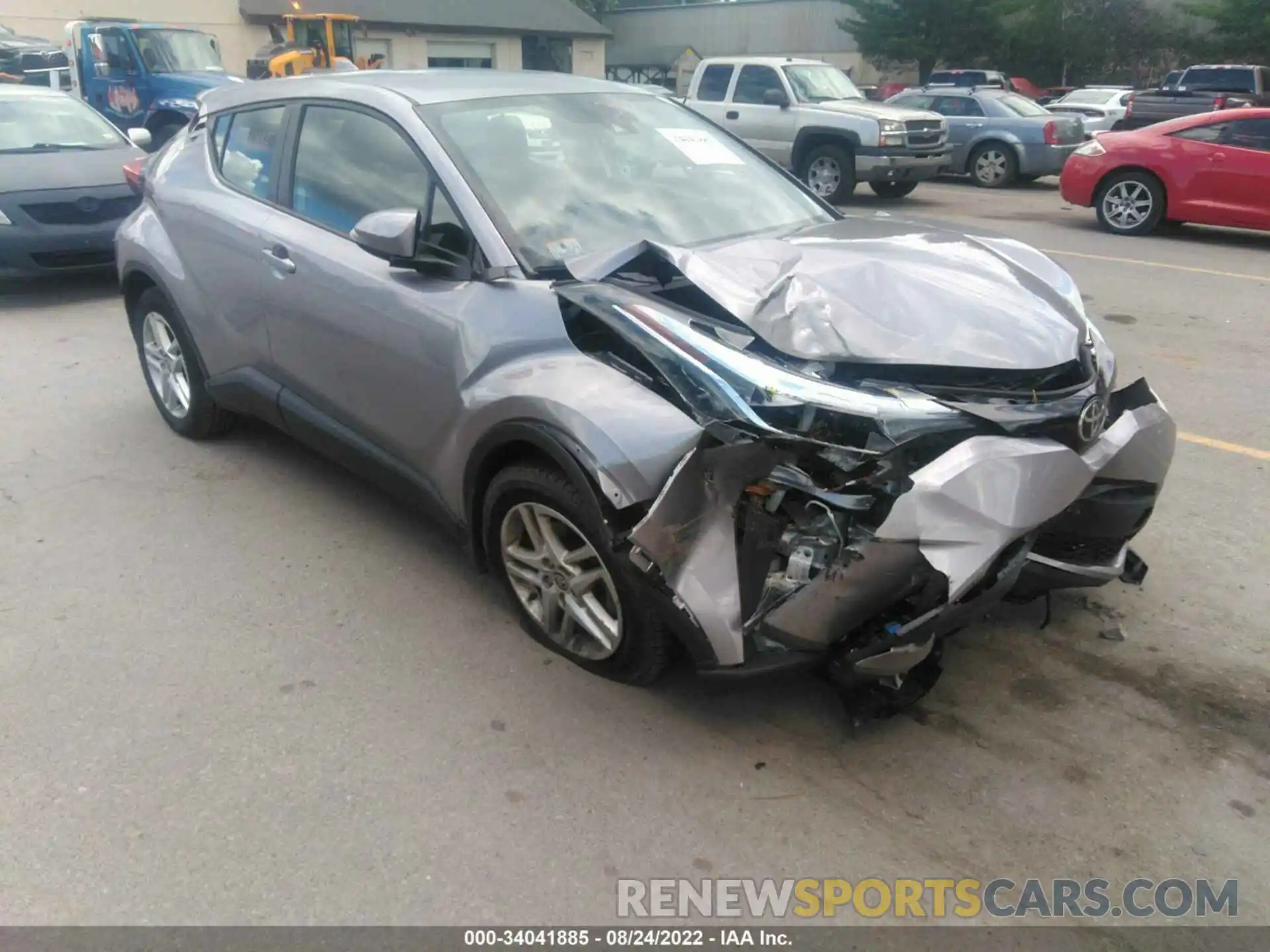 1 Photograph of a damaged car NMTKHMBX4LR110150 TOYOTA C-HR 2020