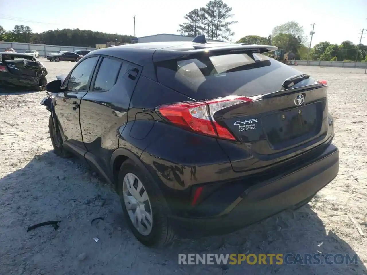 3 Photograph of a damaged car NMTKHMBX4LR110732 TOYOTA C-HR 2020