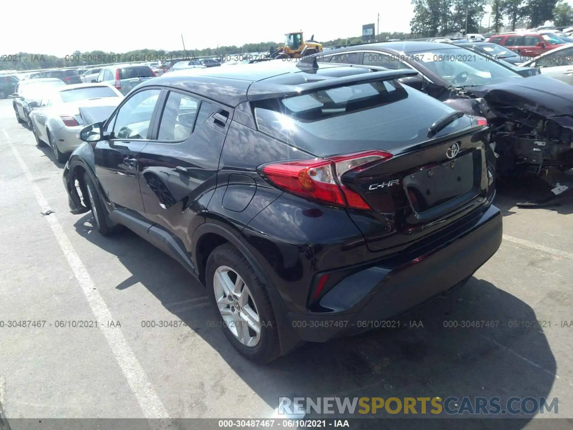 3 Photograph of a damaged car NMTKHMBX4LR112366 TOYOTA C-HR 2020