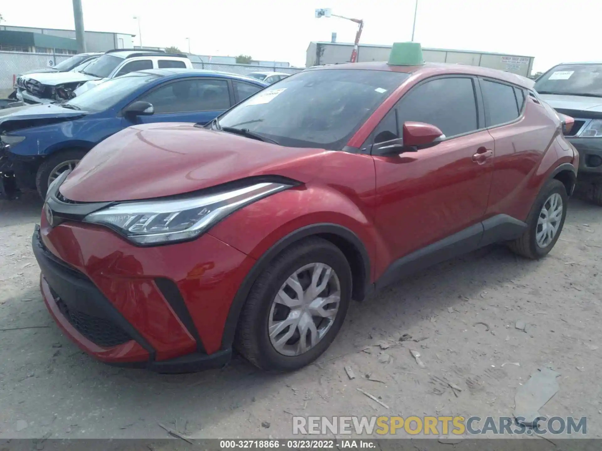 2 Фотография поврежденного автомобиля NMTKHMBX4LR113596 TOYOTA C-HR 2020