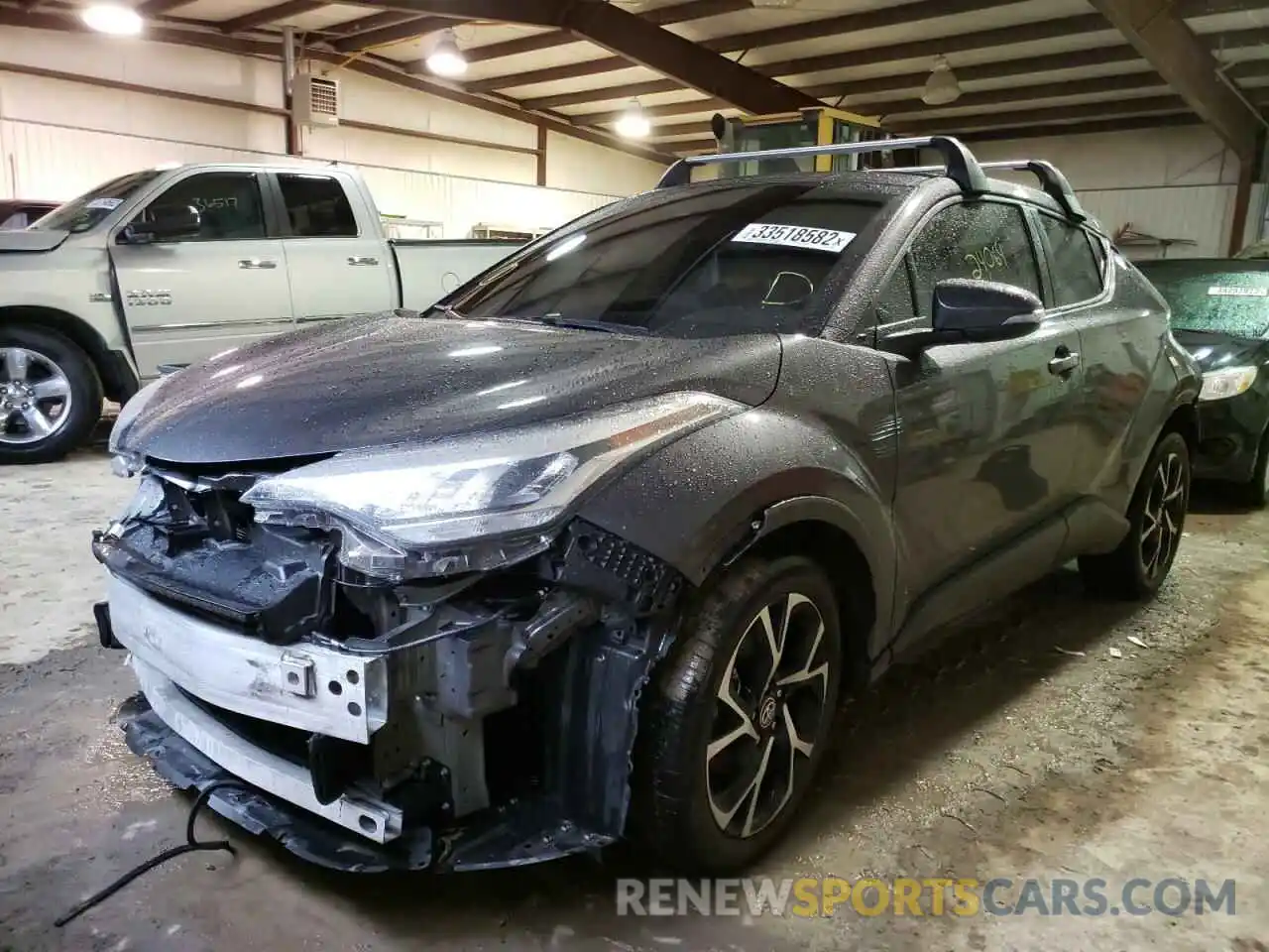 2 Photograph of a damaged car NMTKHMBX4LR116790 TOYOTA C-HR 2020