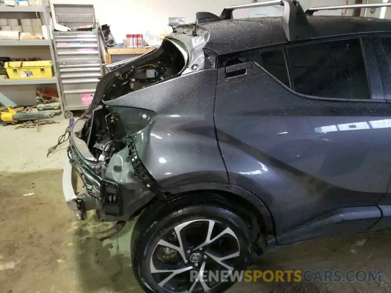 9 Photograph of a damaged car NMTKHMBX4LR116790 TOYOTA C-HR 2020