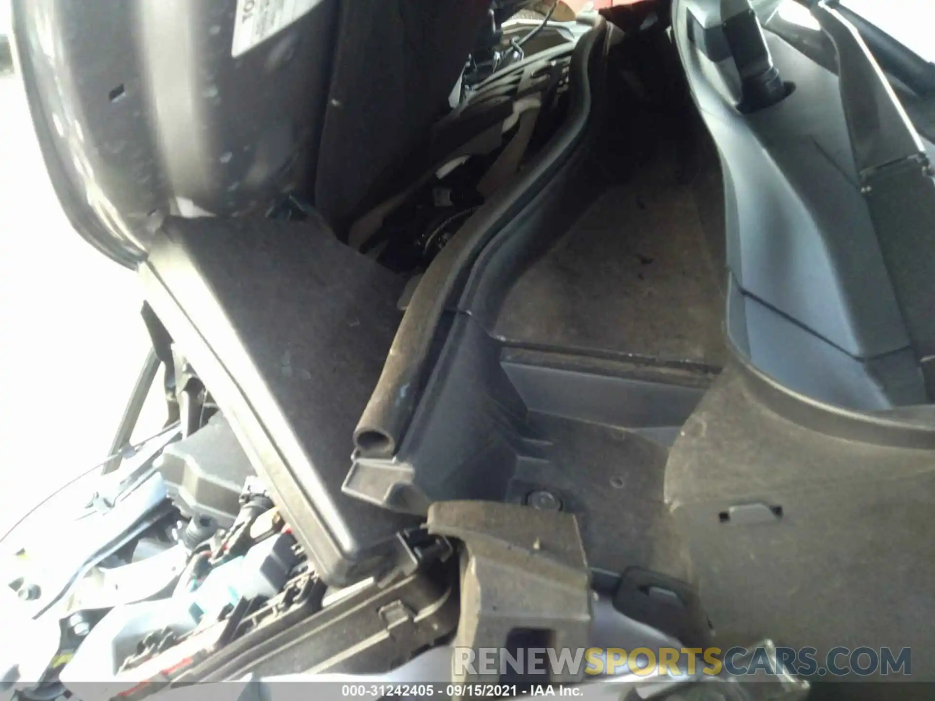 10 Photograph of a damaged car NMTKHMBX4LR116823 TOYOTA C-HR 2020