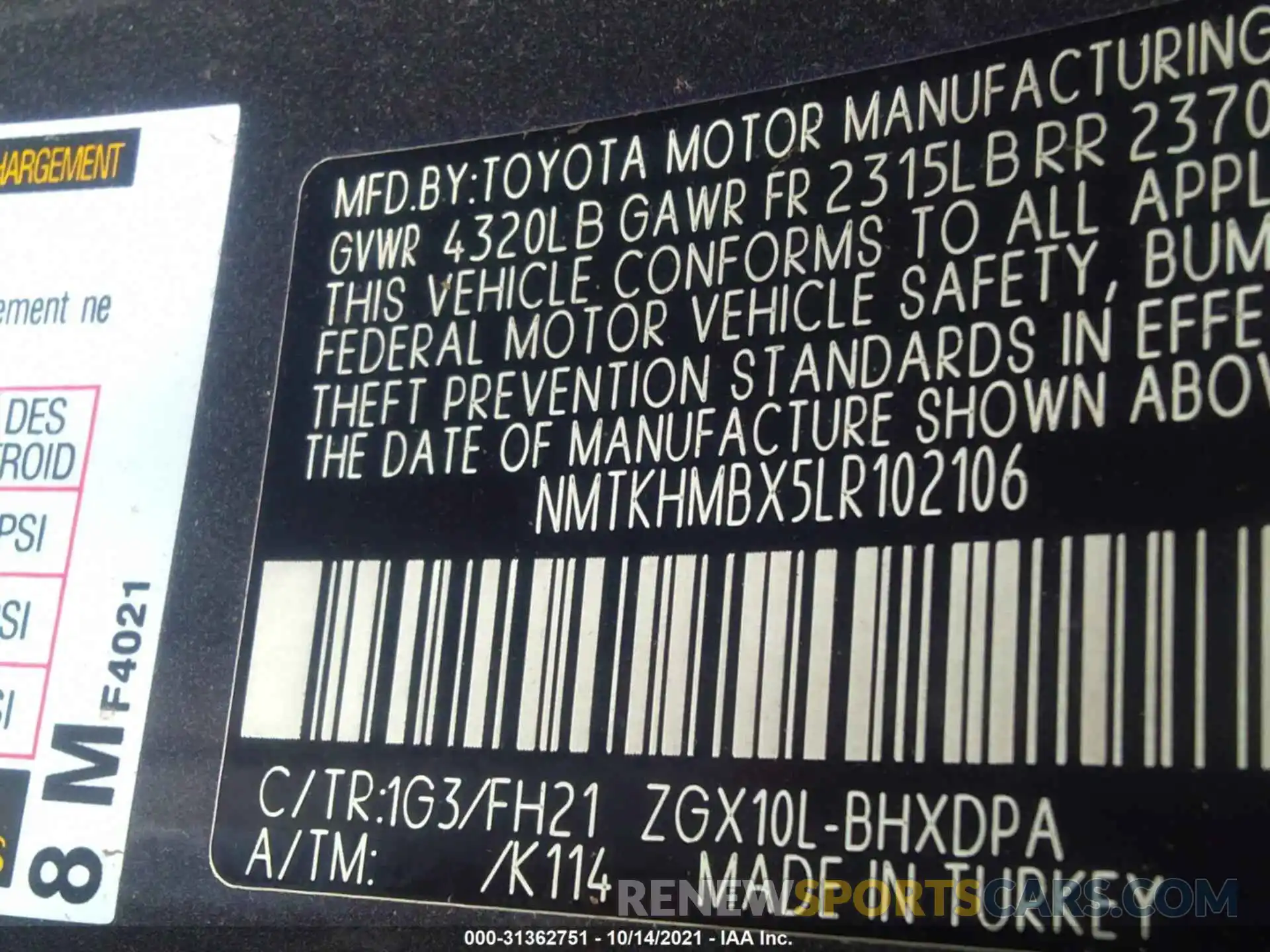 9 Фотография поврежденного автомобиля NMTKHMBX5LR102106 TOYOTA C-HR 2020