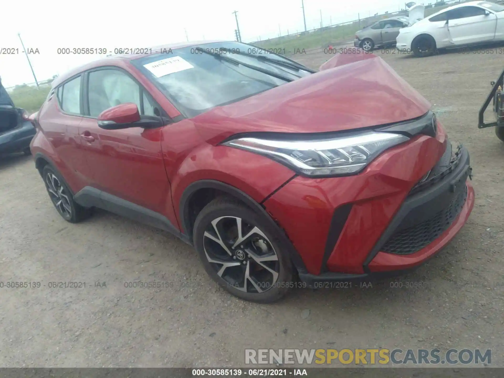 1 Photograph of a damaged car NMTKHMBX5LR105488 TOYOTA C-HR 2020