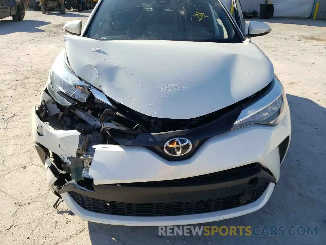 7 Photograph of a damaged car NMTKHMBX5LR110044 TOYOTA C-HR 2020