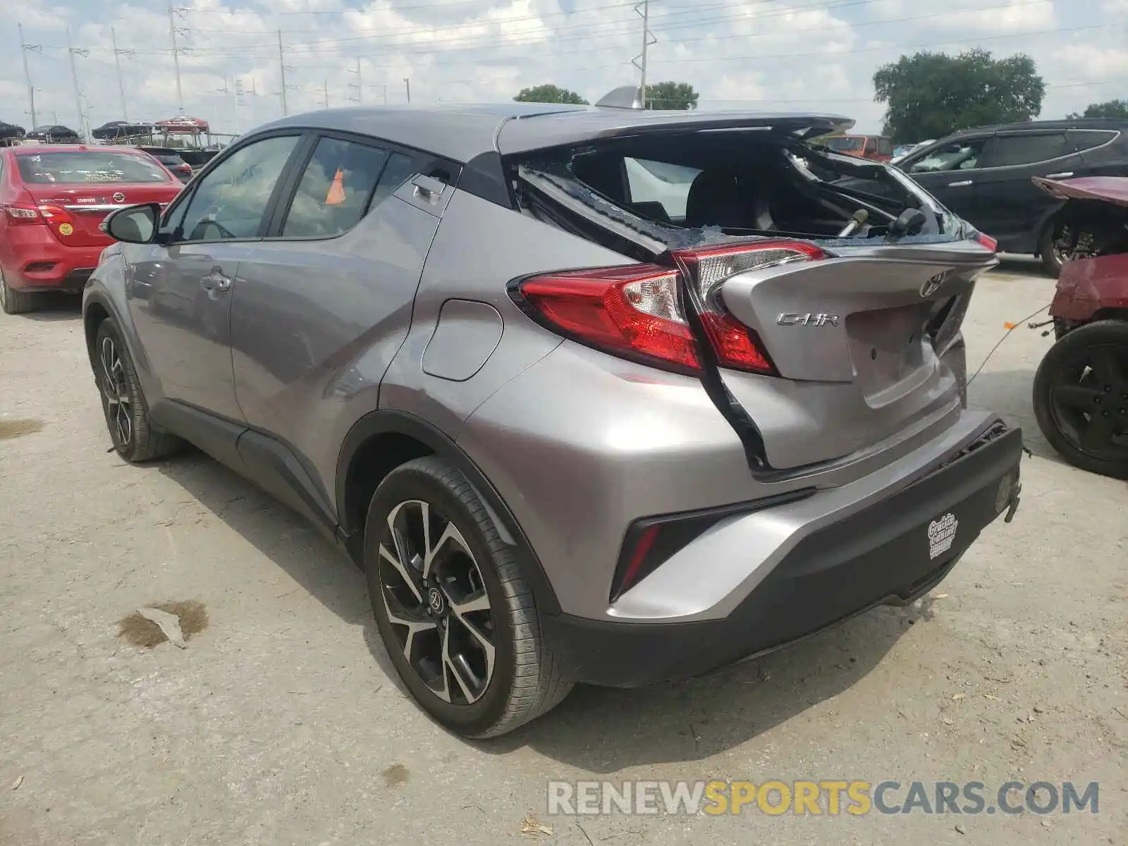 3 Photograph of a damaged car NMTKHMBX5LR111338 TOYOTA C-HR 2020