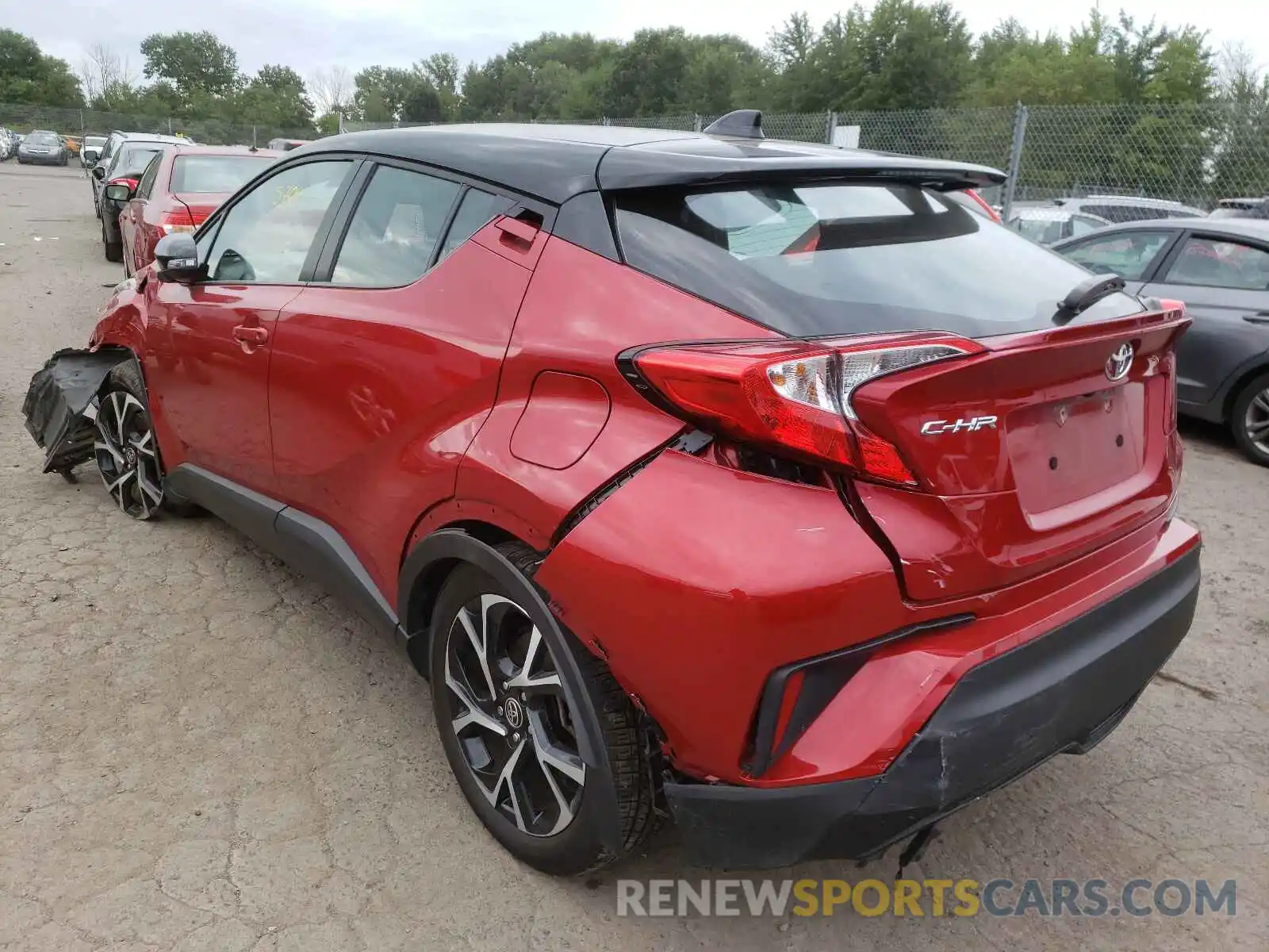 3 Photograph of a damaged car NMTKHMBX5LR112649 TOYOTA C-HR 2020